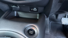 Nissan Juke 1.6 Hybrid N-Connecta 5dr Auto Hybrid Hatchback